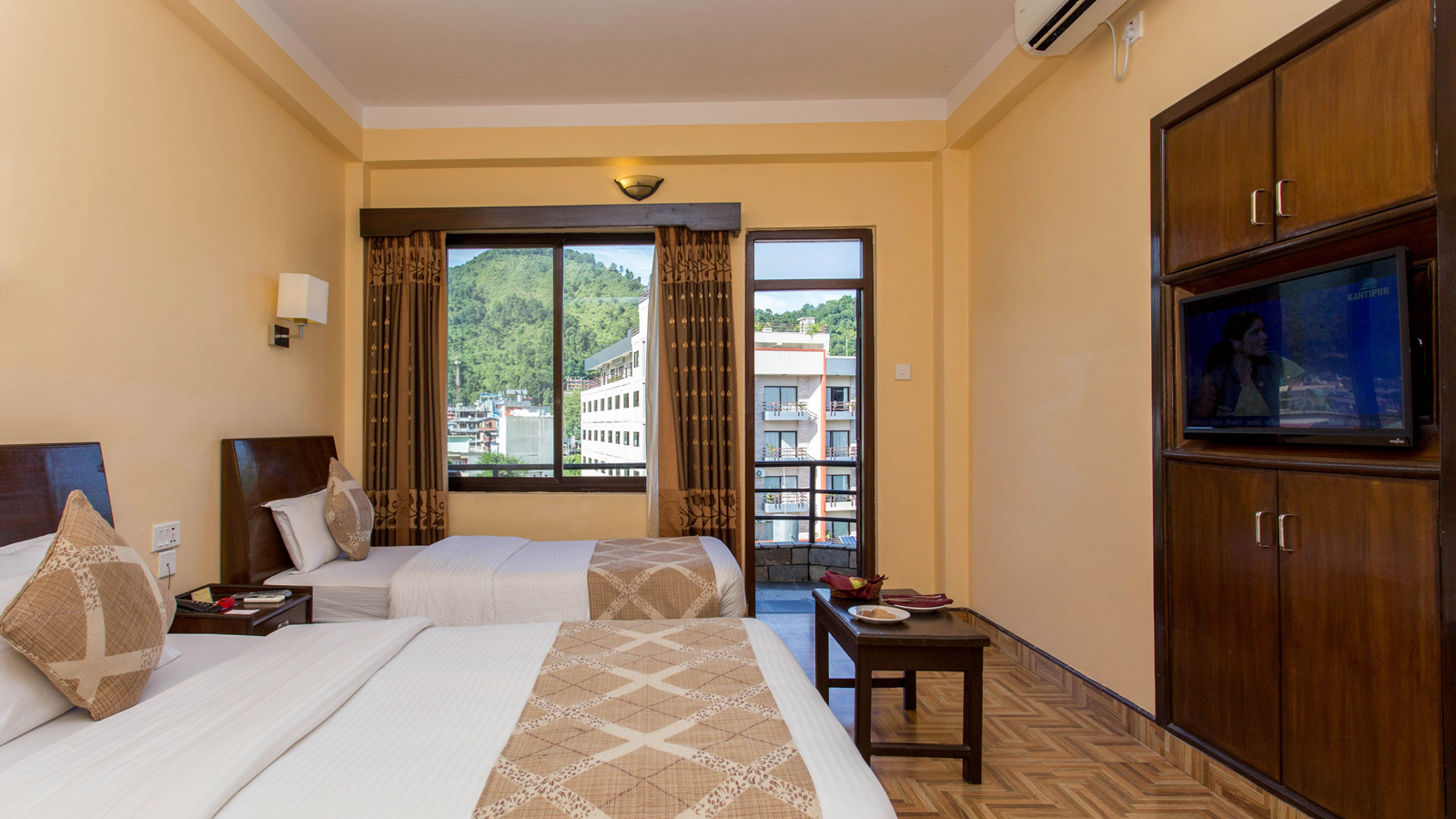 Deluxe Room With Balcony