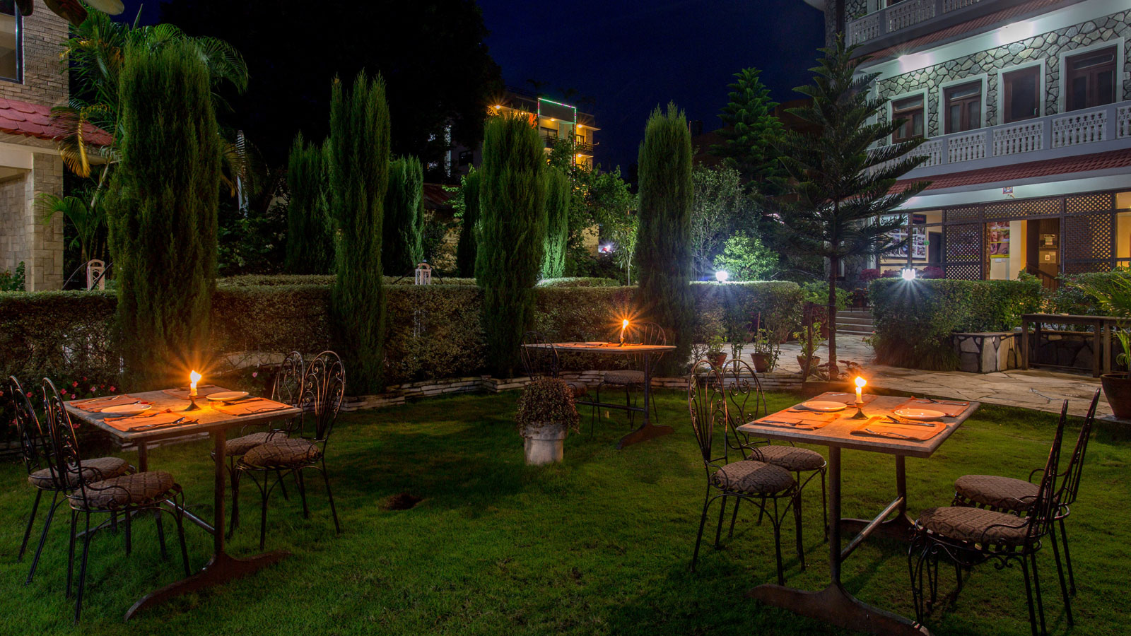 Hotel Peninsula Pokhara